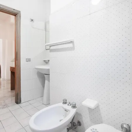 2 Bedroom Cozy In Apartment Ricadi