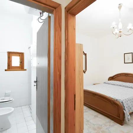 2 Bedroom Cozy In Apartment Ricadi
