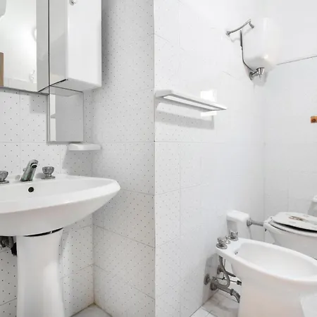 2 Bedroom Cozy In Ricadi